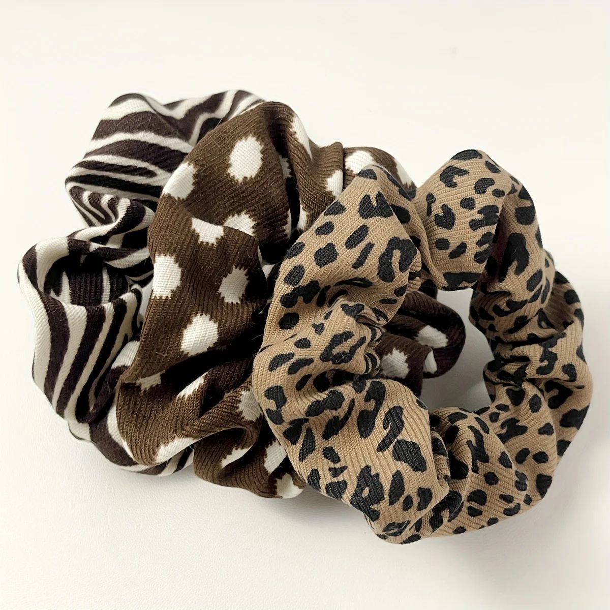Leopard Fabric Scrunchies Set – Soft Elastic Hair Ties & Ponytail Holders (5 pcs)