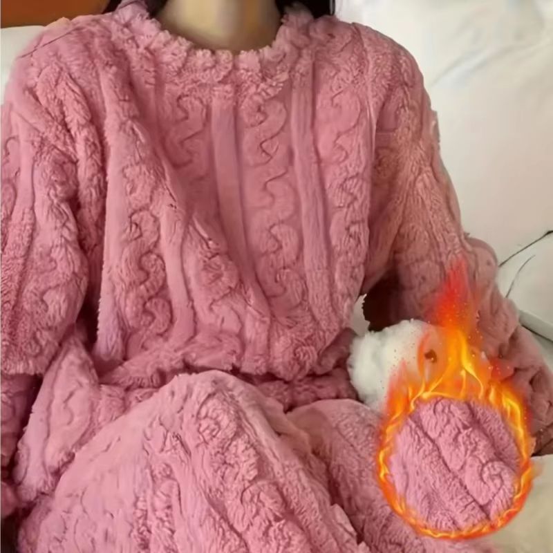 Soft Coral Velvet Women's Pajama Set – Warm Jacquard Loungewear for Cozy Winter Nights