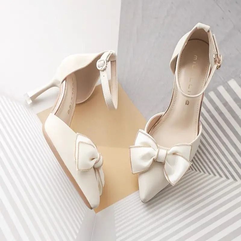 Elegant White Pointed Toe Butterfly Heels Medium Stiletto Wedding Pumps