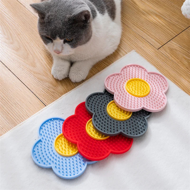 Sunflower dog lick mat Silicone slow feeder mat for Cats and Dogs