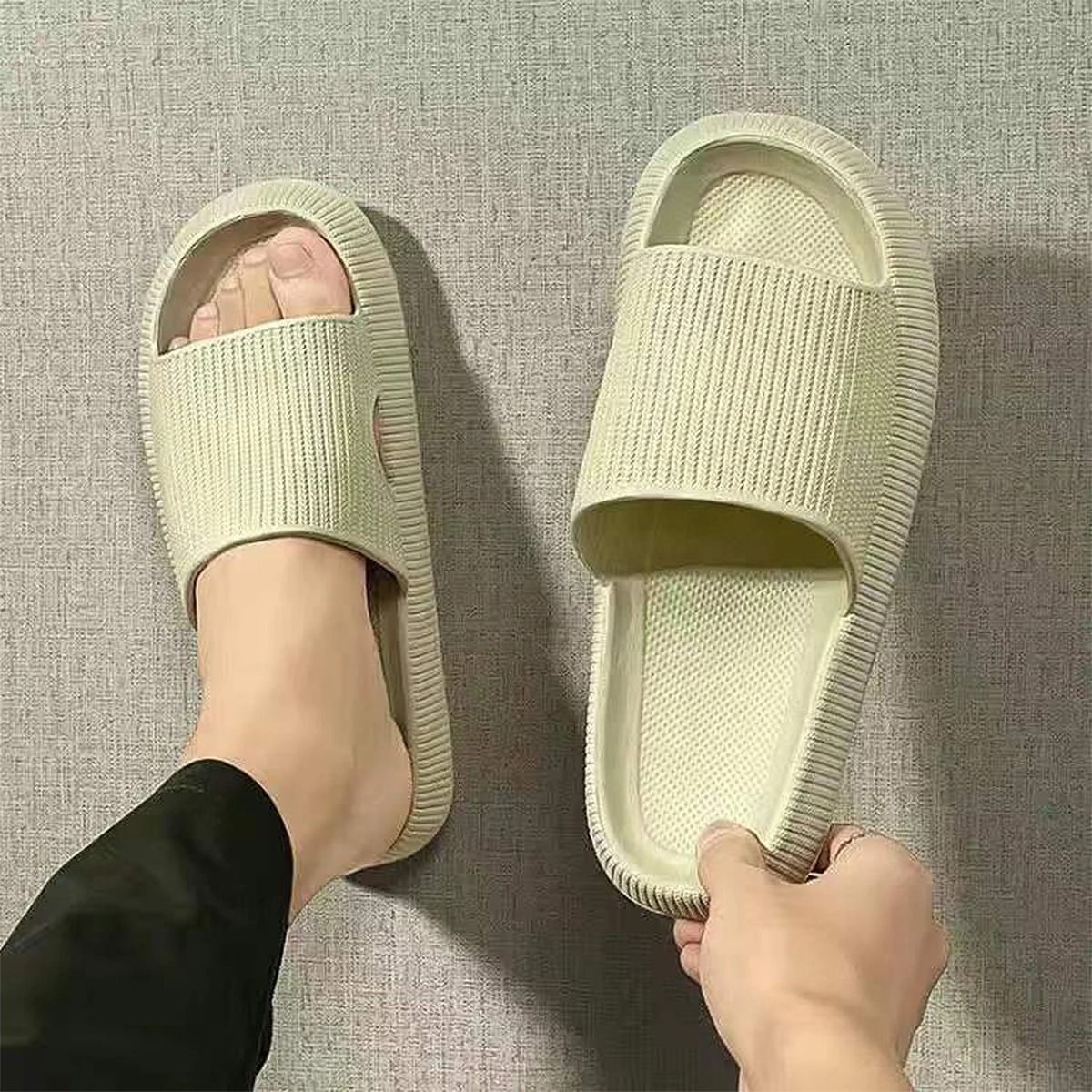Ultra-Soft Cloud-Feel Cushion Slippers