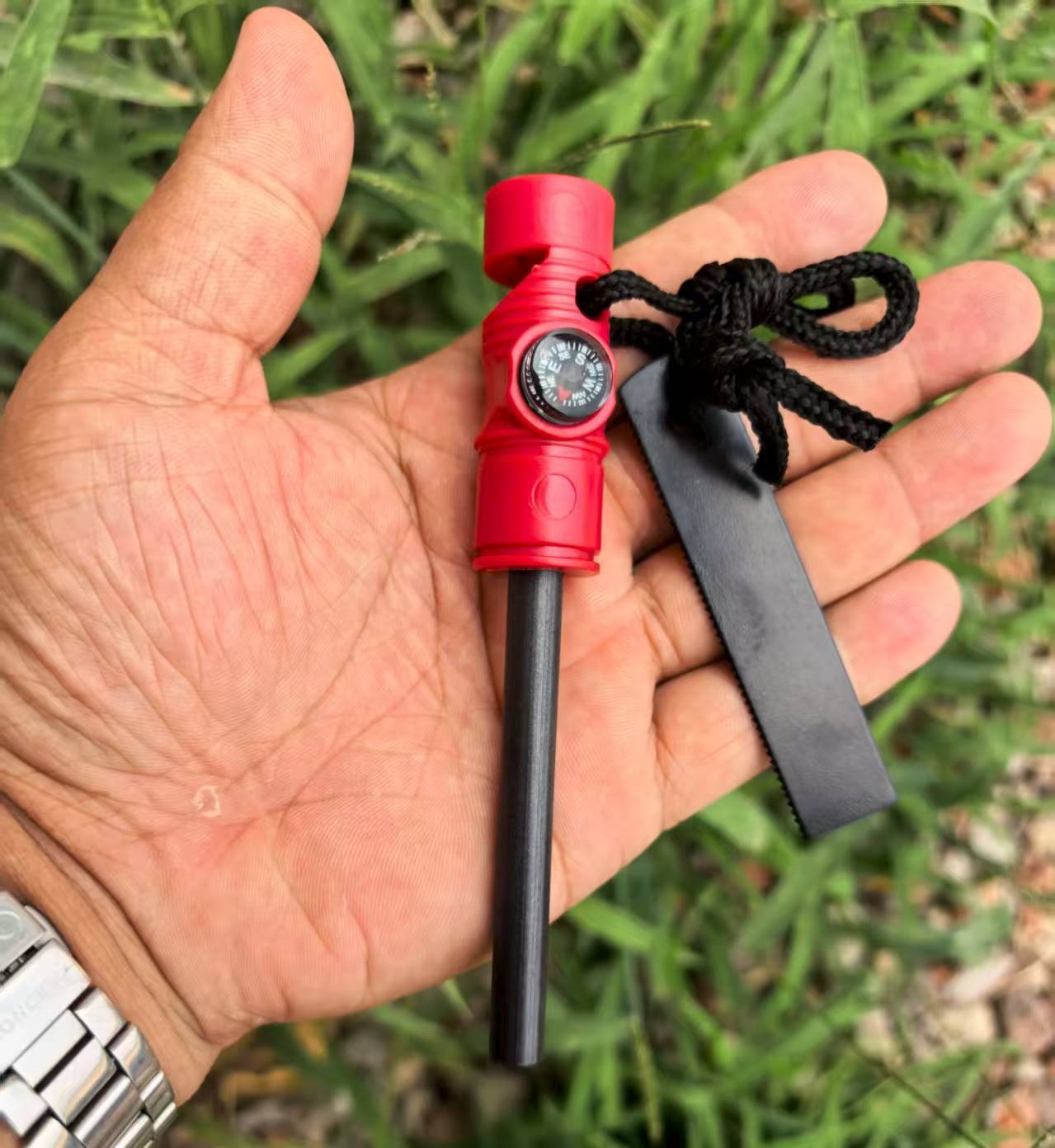 Survival Compass Fire Starter Kit Waterproof Magnesium Flint Emergency Tool