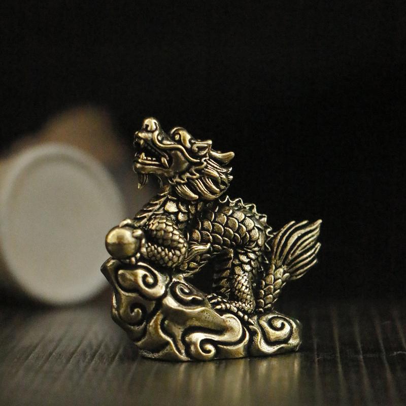 Antique Brass Dragon Statue Feng Shui Zodiac Ornament with Moveable Joints