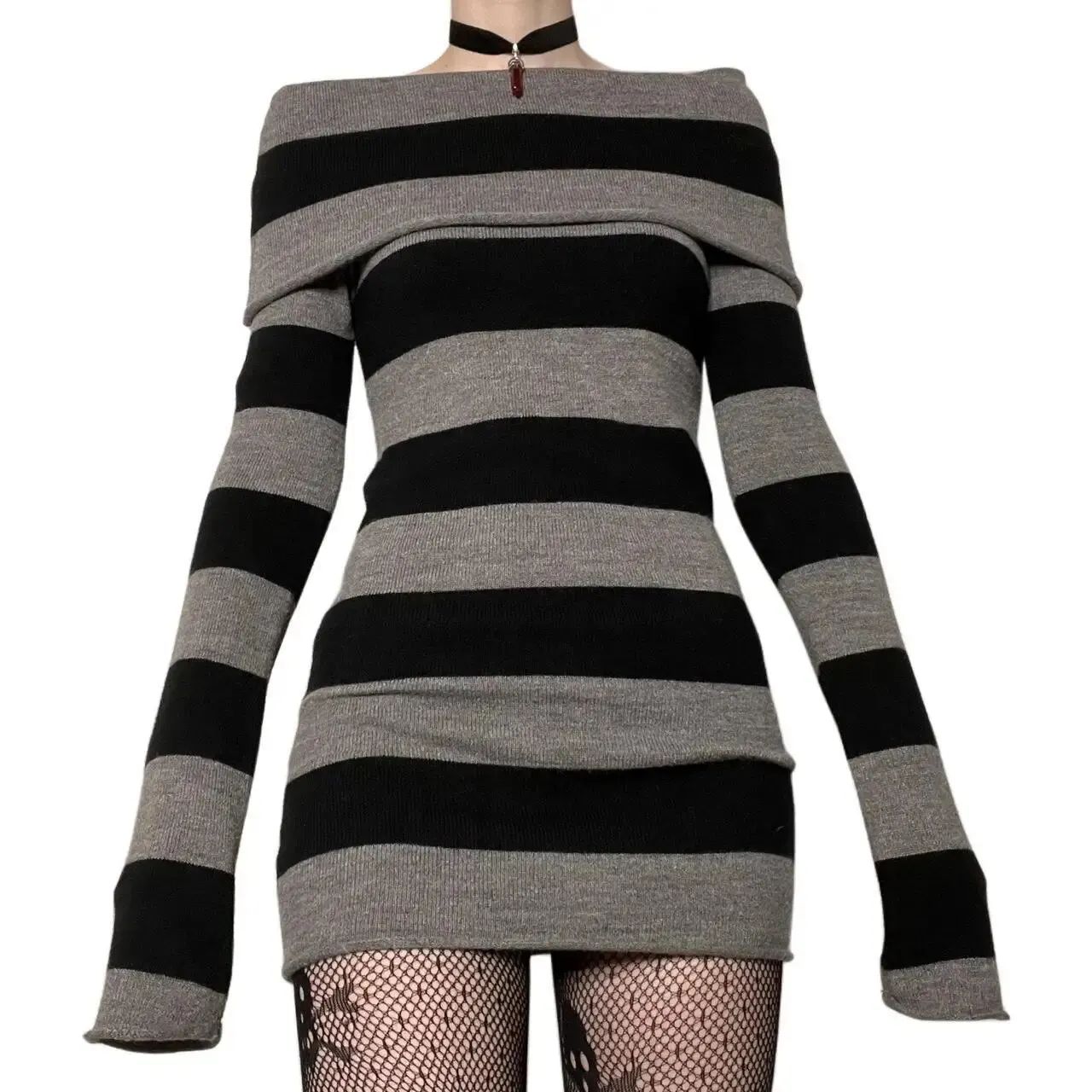 Womens Striped Boat-Neck Bodycon Mini Dress