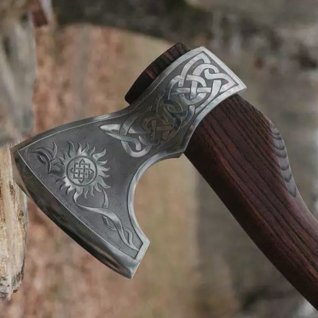 Handmade Steel Tomahawk Axe Integral Hatchet Hunting Axe