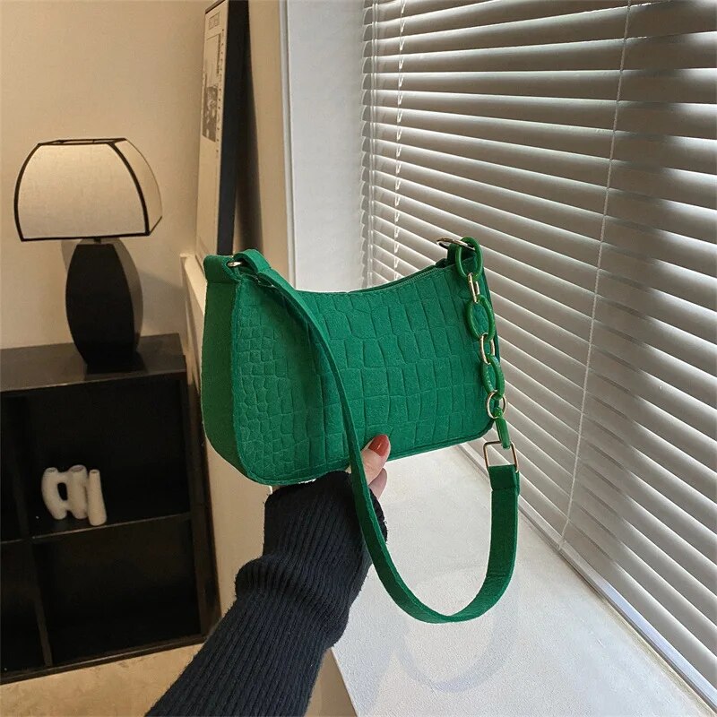 Retro Casual Small Square Shoulder Bag, Trendy, Compact, and Versatile Autumn Fashion
