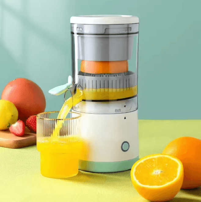 JuiceGo Portable USB Juicer Cup Automatic Mini Blender