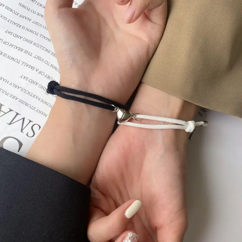 Elegant Silver Hand Rope Love Magnetic Bracelet for Couple and Friends Party Travel