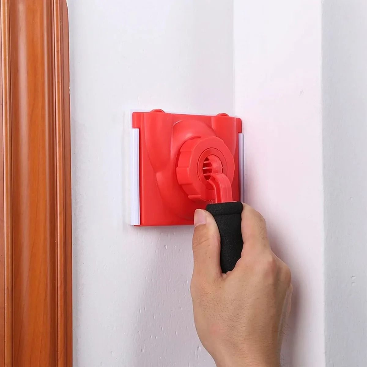 Adjustable Paint Edge Trimmer for Clean Wall and Ceiling Lines