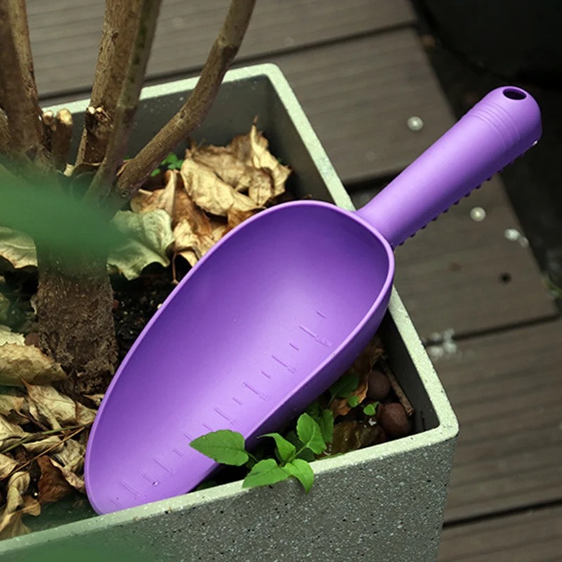 Multi Function Garden Shovel Trowel for Soil Planting Digging Transplanting and Beach Use Ideal for Pet Food & Sand