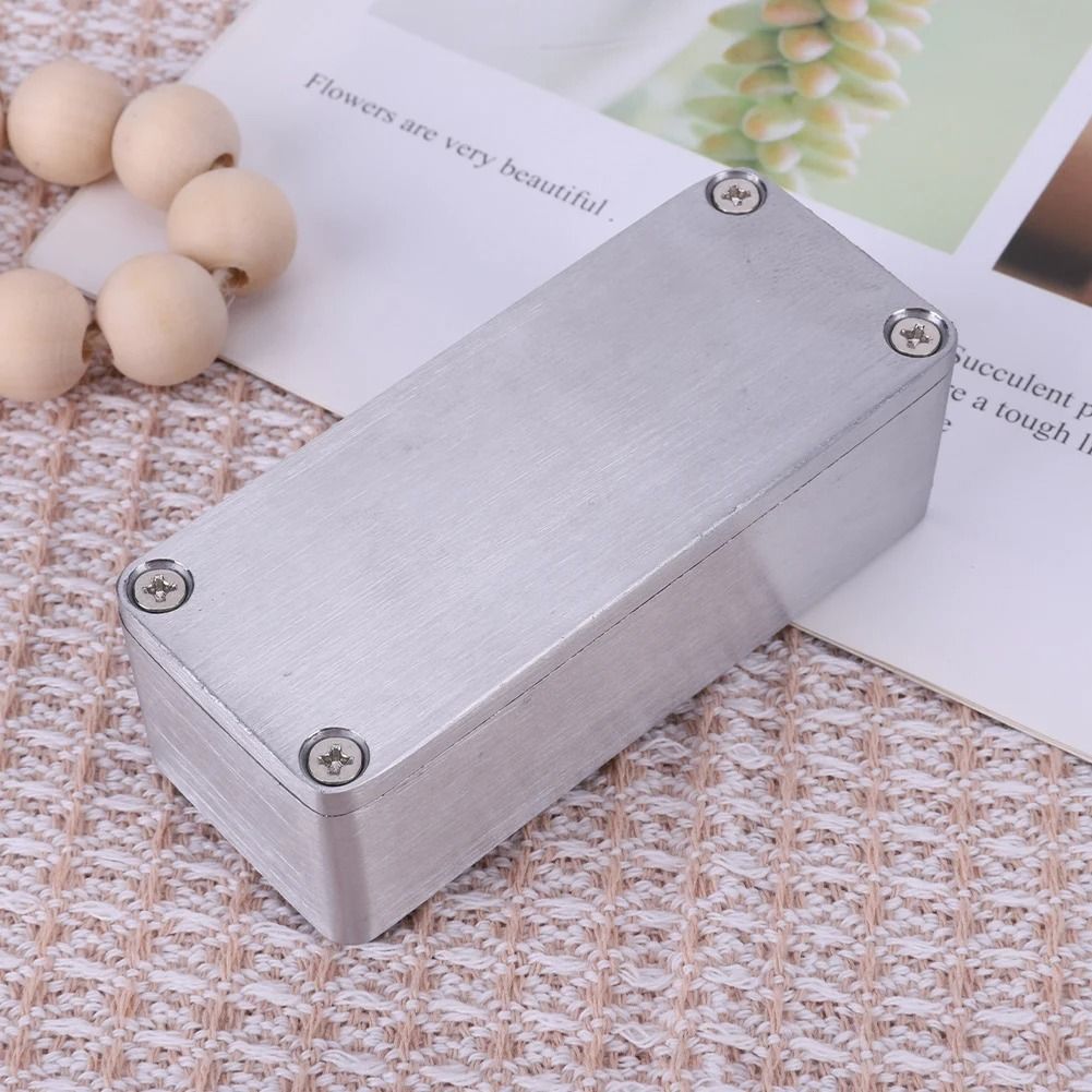 1590A Aluminum Guitar Pedal Enclosure Stomp Box Housing with Screws