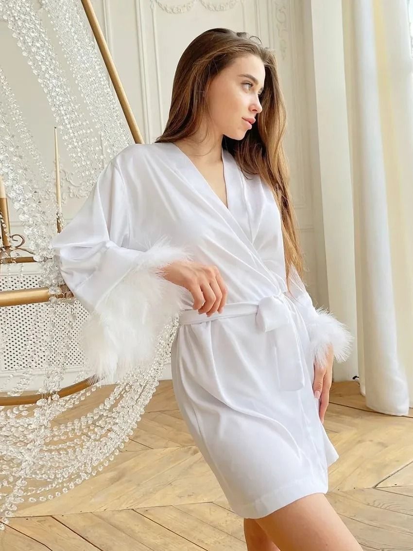 Luxurious White Feather Satin Robe – Professional Full Sleeve Bride Gown & Fur-Trimmed Nightgown