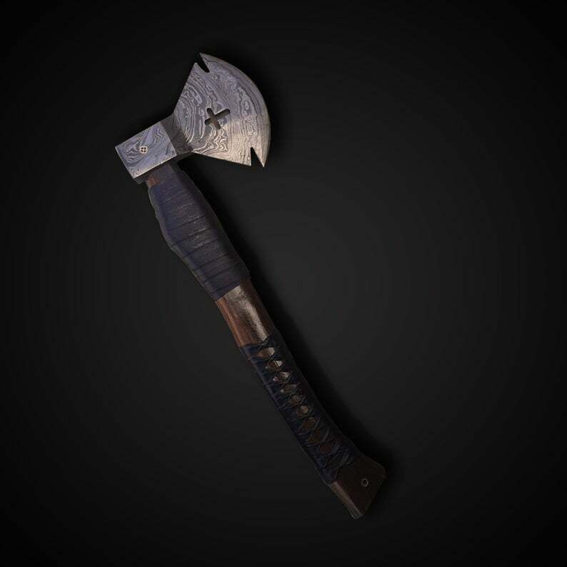CUSTOM HANDMADE DAMASCUS STEEL HATCHET TOMAHAWK HUNTING AXE