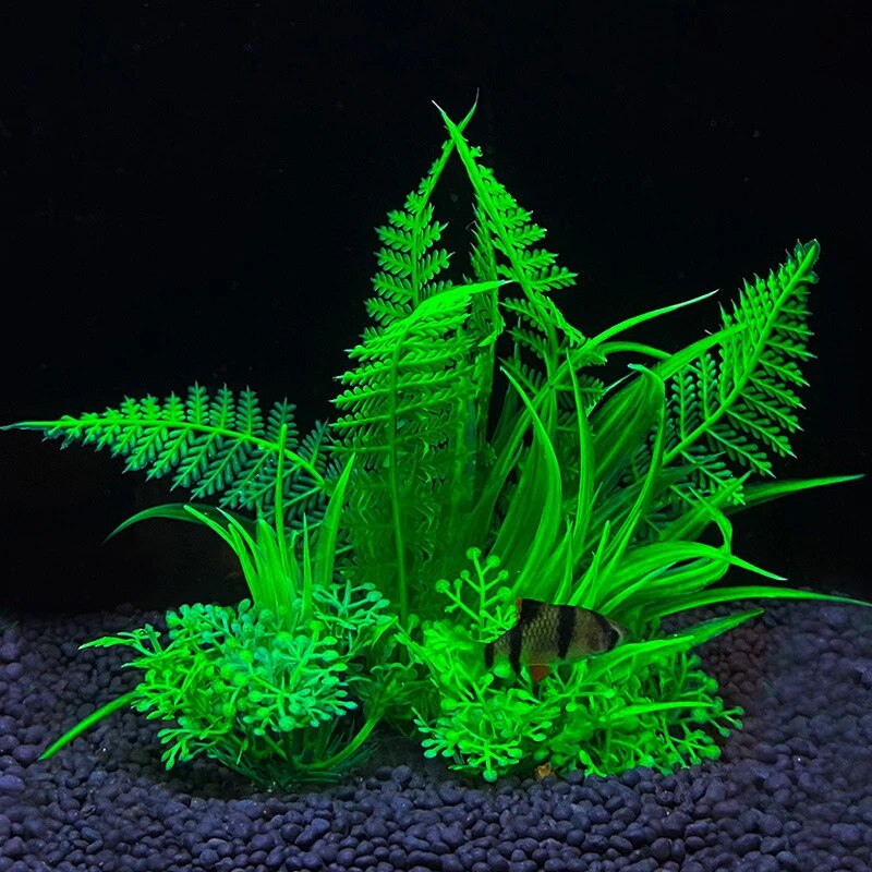 Aquarium Decor: Artificial Aquatic Plants & Ornaments