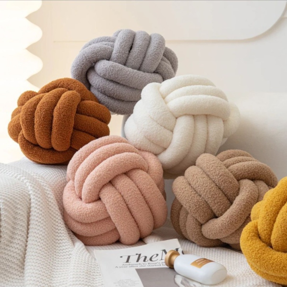 Nordic Aesthetic Knot Globe Plush Cushion Decorative Throw Pillow Soft Sleeping Back Cushion Sofa Stuffed Ball Decor