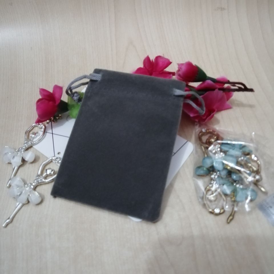 Jewelry Charms Velvet Bags Drawstring Gift Pouches Display Packaging