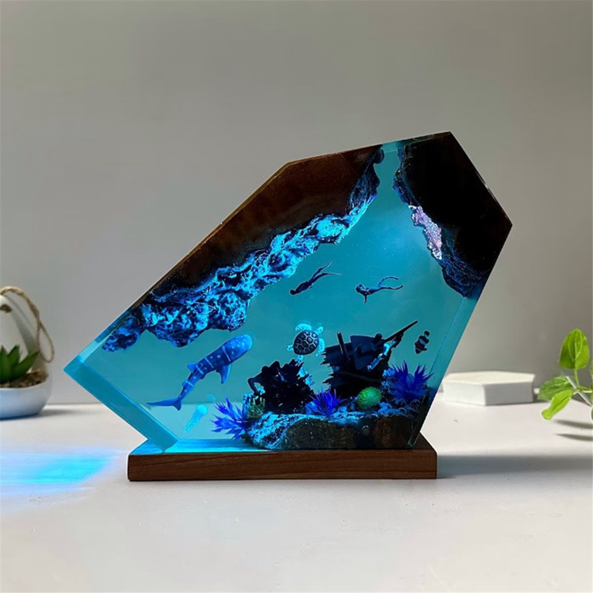 Undersea Resin Whale and Turtle Night Light for Home, Office & Desk Decoration