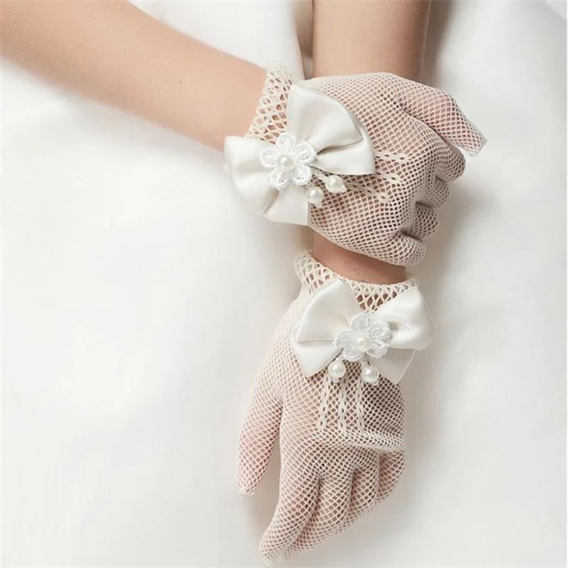 Girls White Lace Flower Girl Gloves with Pearl Bow for Communion & Wedding