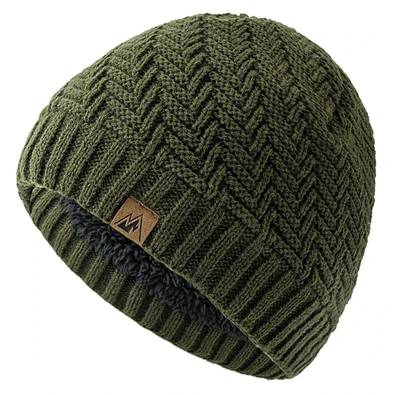 Unisex Peak Label Winter Beanie – Plush Fur-Lined Warm Knitted Hat