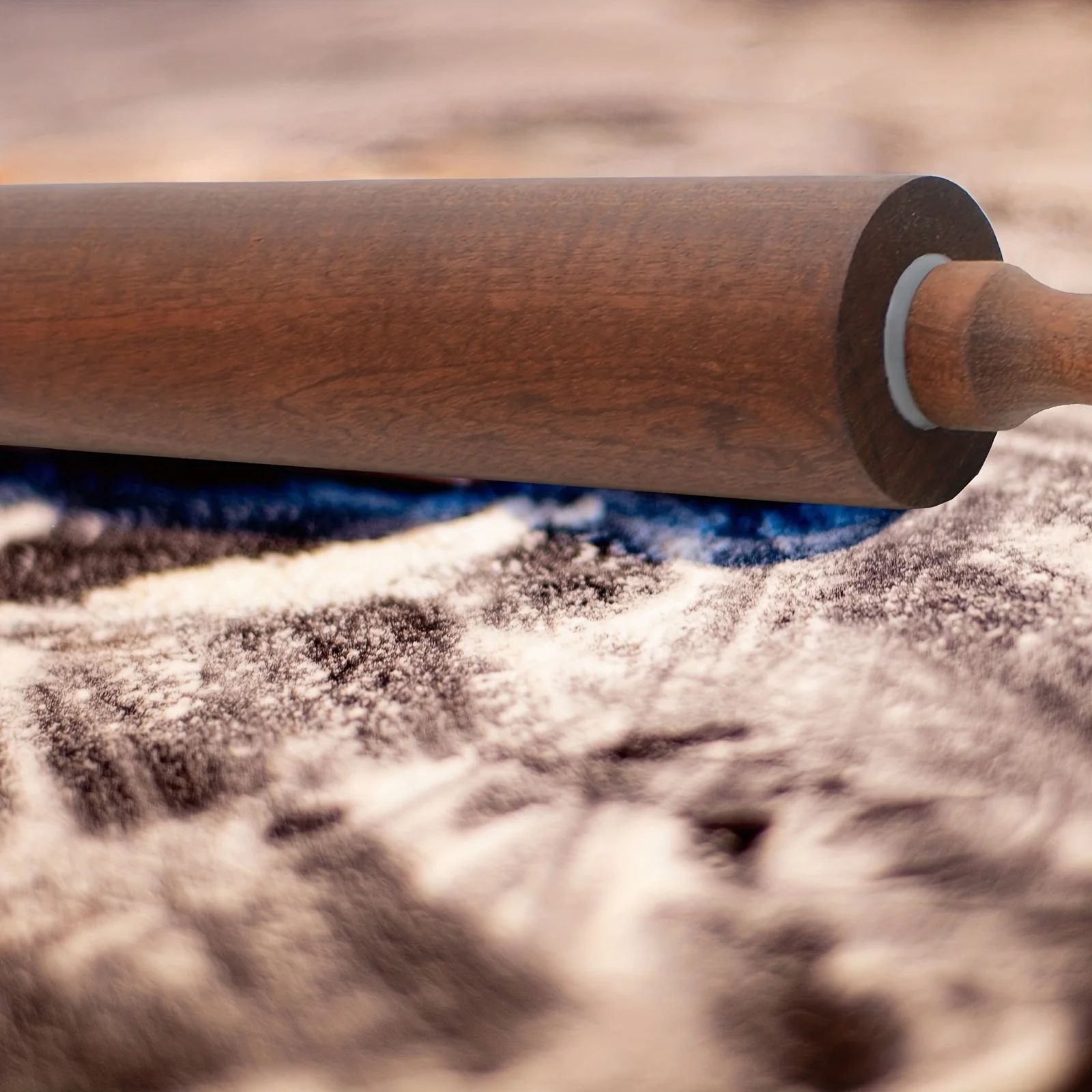 Classic Wooden Rolling Pin with Handles