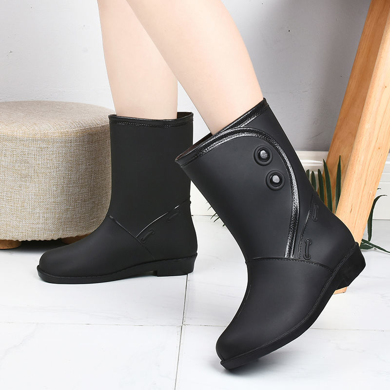 Mid Calf Non Slip Wear Resistance Waterproof Rain Boots - PVC Flat Round Toe Fashion Thermal Rain Shoes