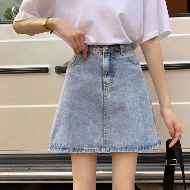 Women's High Waist Denim Mini Skirt – Slim Fit Y2K Jean Skirt with Pockets