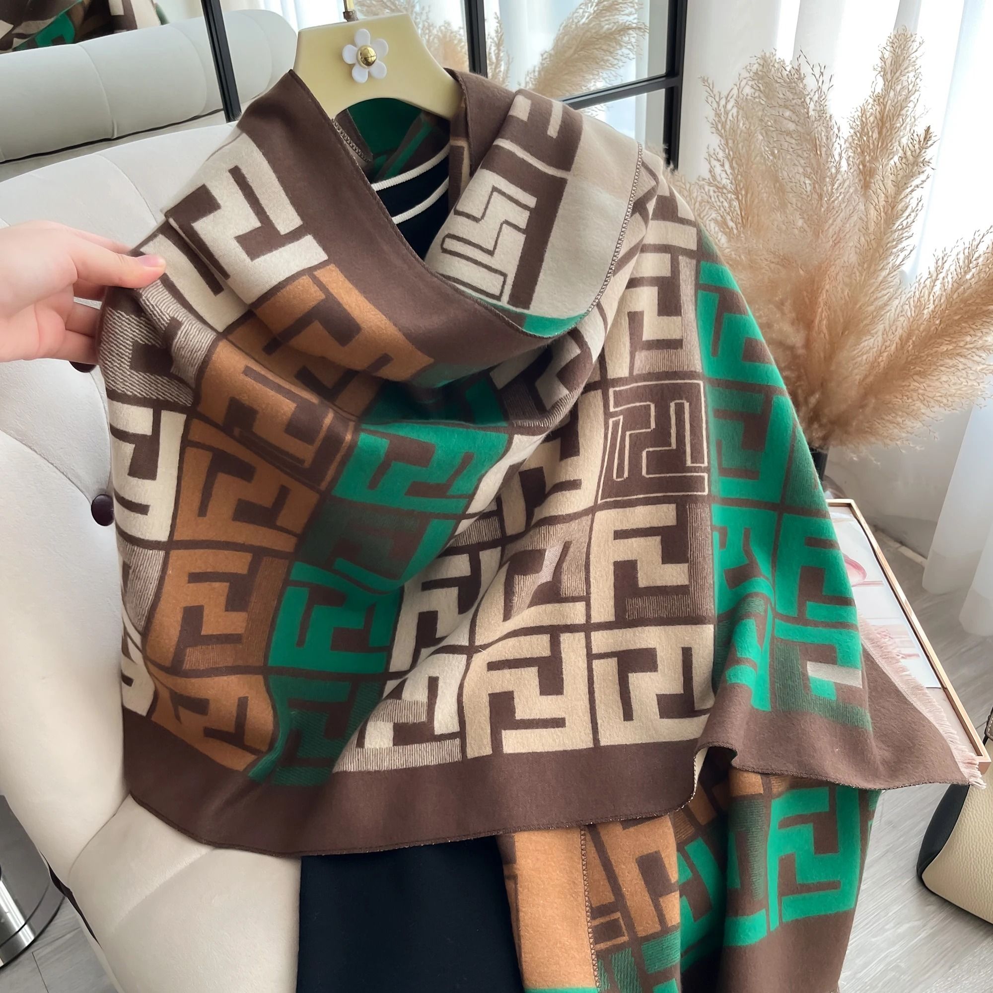 Luxury Two-Sided Print Scarf – Soft Warm Pashmina & Coldproof Winter Blanket Shawl