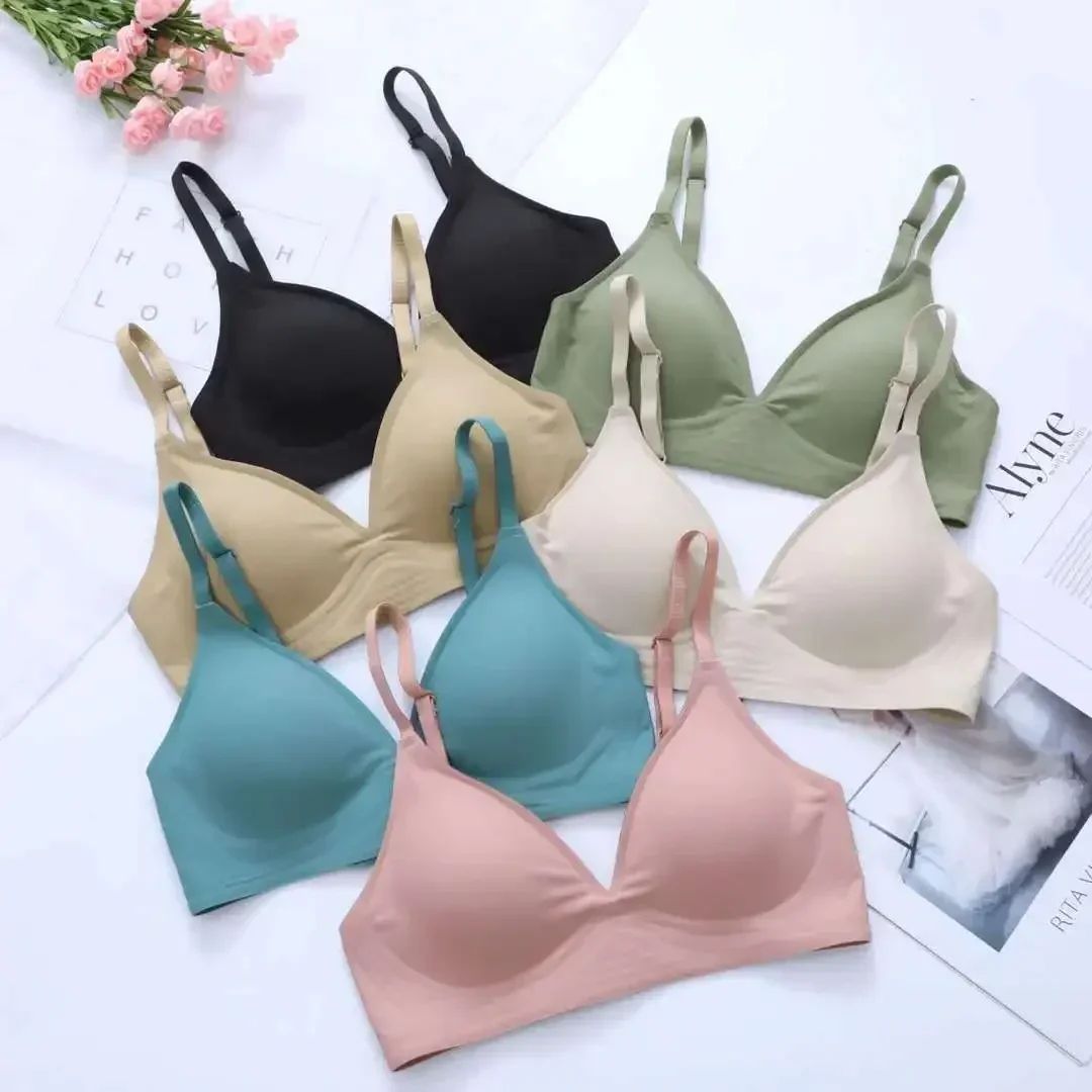CloudSoft Seamless Latex Jelly Wireless Bra – Removable Padded Sleep & Everyday Bralette