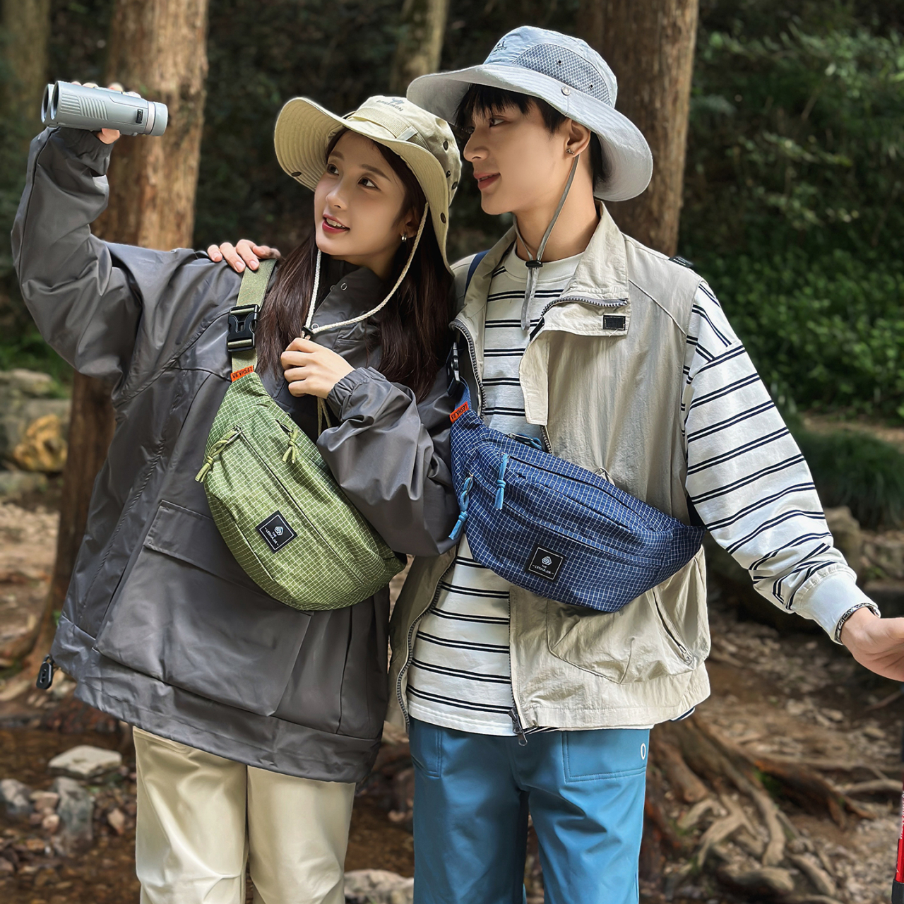 Outdoor Sports Chest Bag for Phone Lightweight & Stylish, Ideal for Running Hiking and Cycling