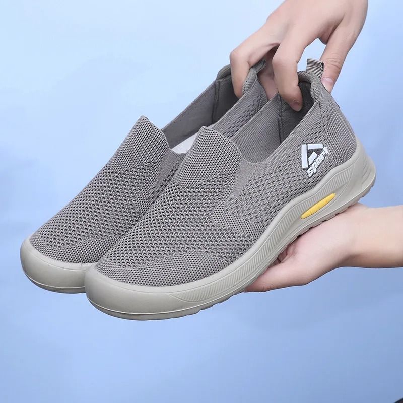 Mens Lightweight Slip-On Casual Sneakers