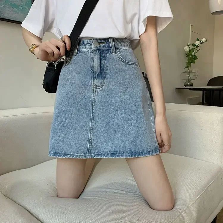 Women's High Waist Denim Mini Skirt – Slim Fit Y2K Jean Skirt with Pockets