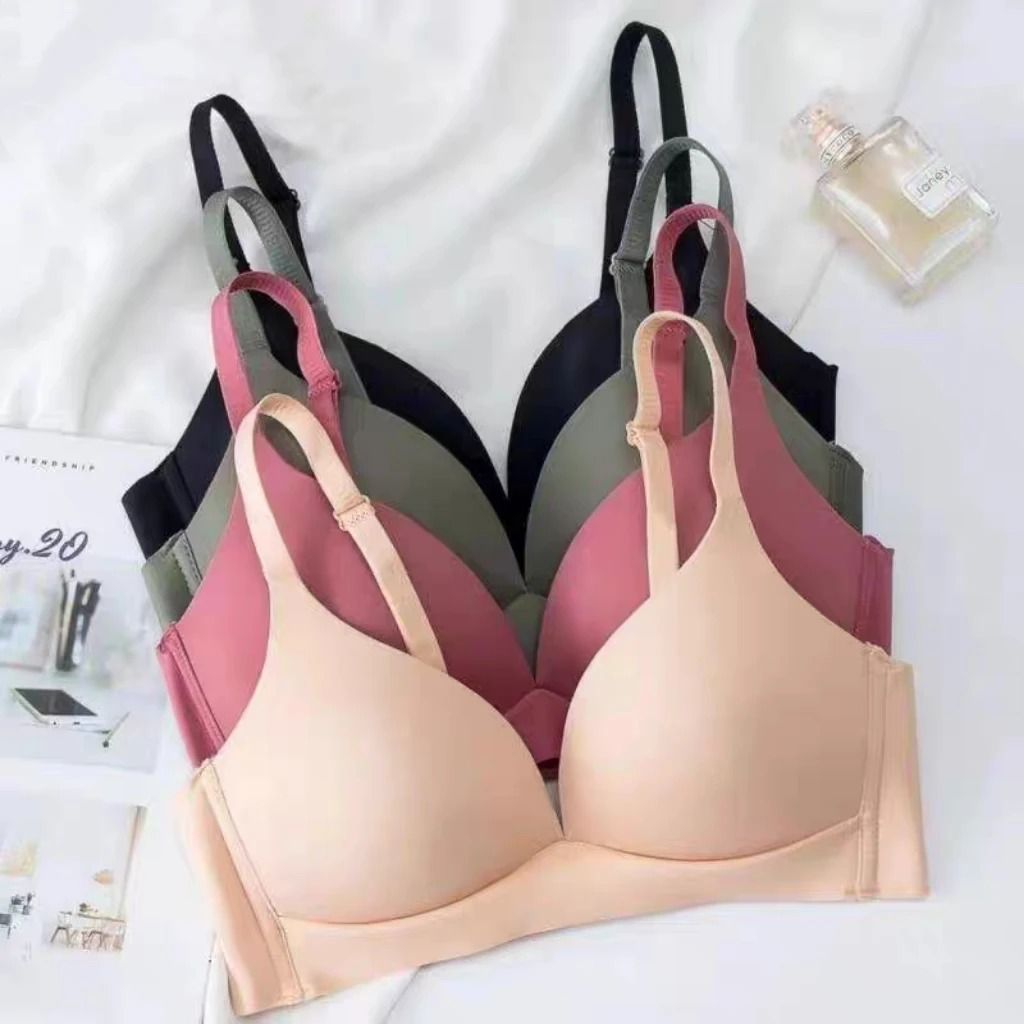 SakuraGlow Wireless Push Up Bra Seamless 3/4 Cup Bralette