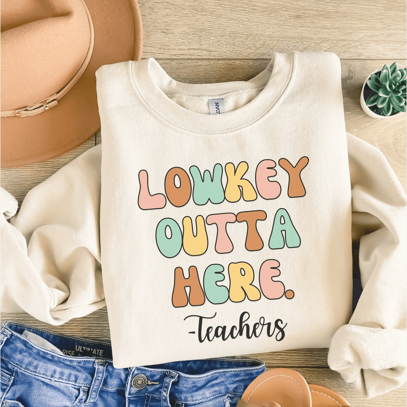 Last Day of School Retro Shirt Happy End of Year Teacher Tee Gift Sweatshirt