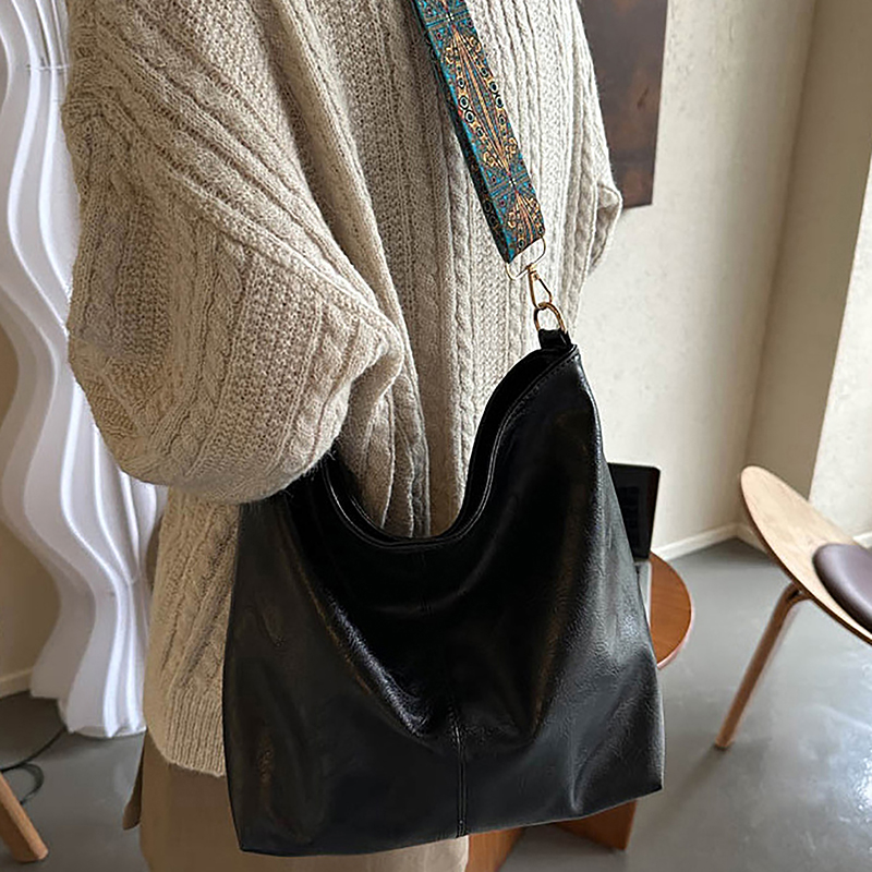 Retro Wide Strap Crossbody Bag Large Capacity PU Leather Shoulder Tote for Women