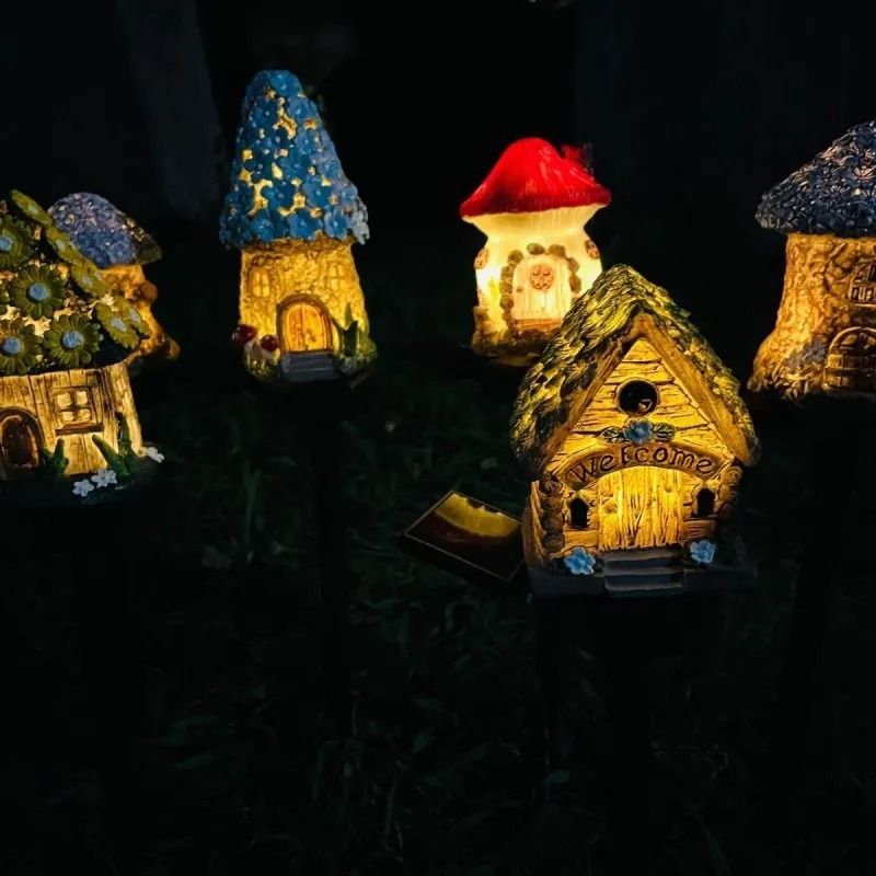 Cartoon Anime Resin Mushroom House Solar Landscape Light