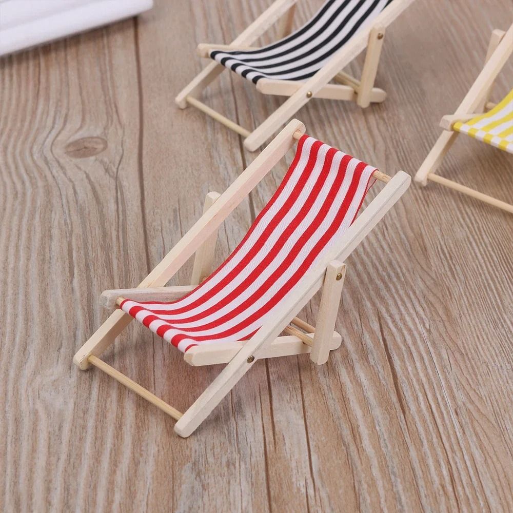 Miniature Beach Chair Folding Furniture – 1/12 Scale Dollhouse Accessories for Creative Scene Layout