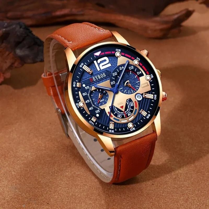 Classic Leather Quartz Wristwatch