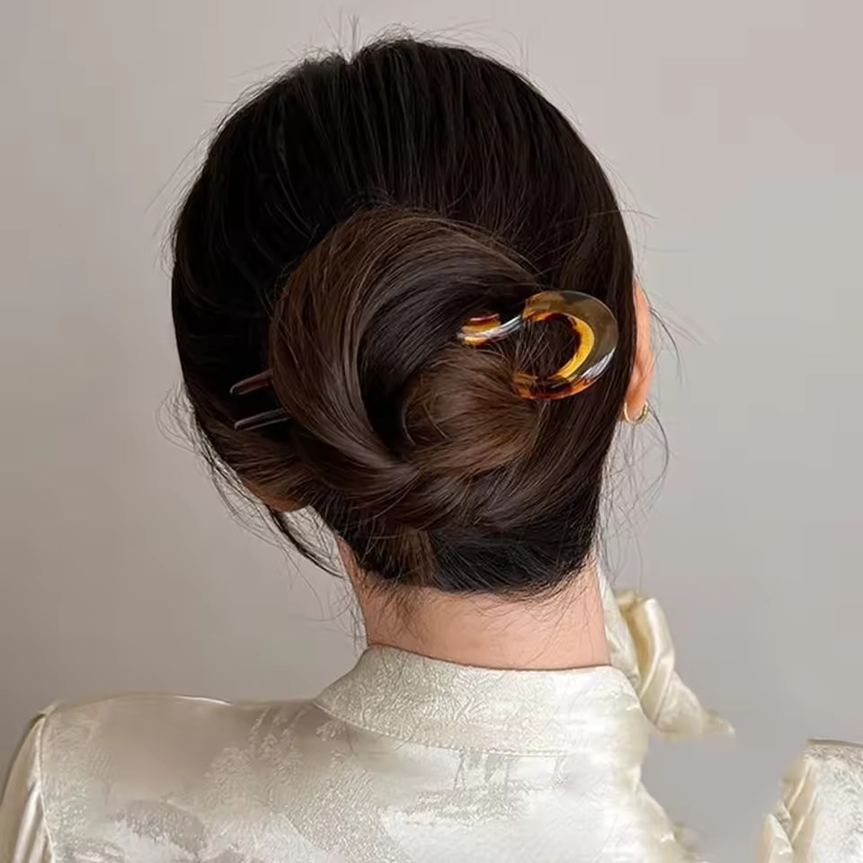 Elegant Tortoiseshell U Shaped Hair Fork French Hair Pin for Chic Buns and Twists