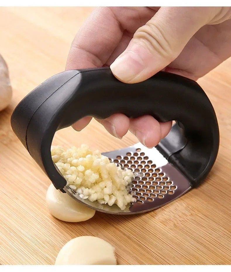 Upgraded Stainless Steel Garlic Press Rocker Manual Garlic Ginger Crusher and Mincer Kitchen Tool