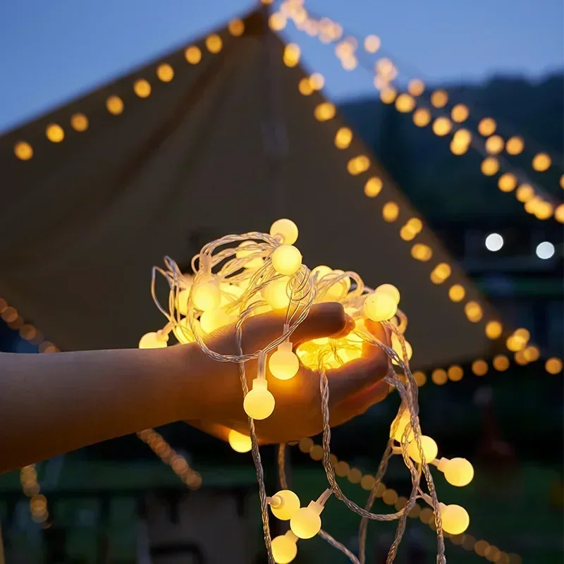 Battery Powered White Ball String Lights, Wedding Garland Lamp for Garden, Room, Christmas and New Year