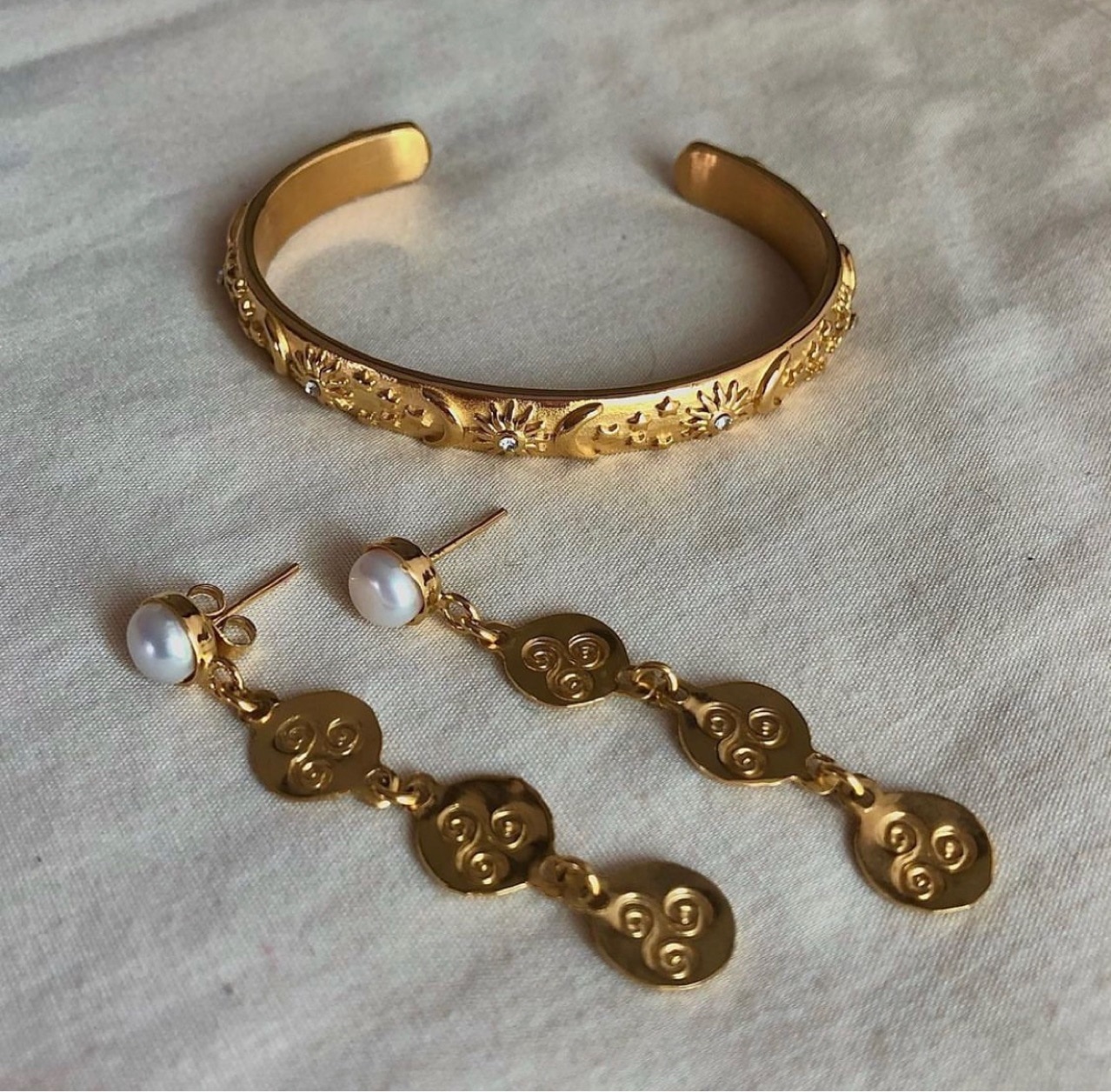 Stainless Steel 18K Gold Star Moon Sun Bracelet with Colorful Zircon Eye, Vintage Aesthetic Jewelry for Women and Girls