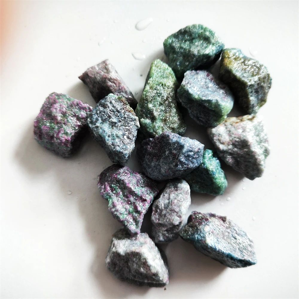 Natural Raw Gemstone Collection – Emerald, Sapphire & Ruby UV Reactive Mineral Display Stones