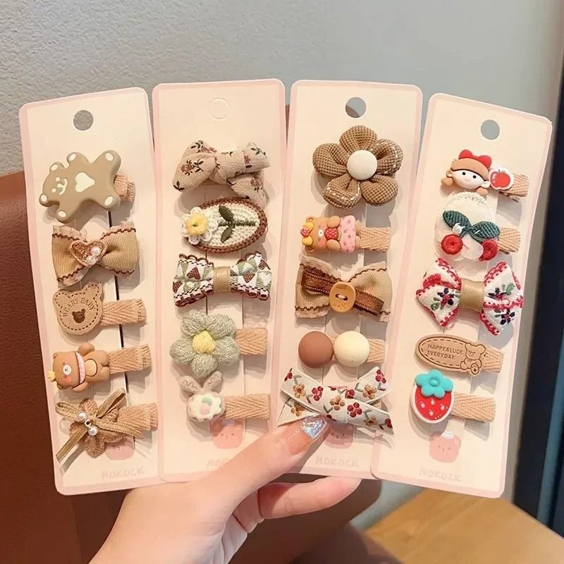 5-Piece Korean Aesthetic Hair Clip Set – Cute Cartoon Bear & Bowknot Hairpins for Toddler Girls in Milk Coffee Tones