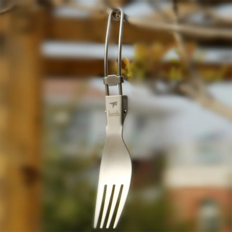 Folding Titanium Camping Fork Lightweight Portable Travel Utensil for Outdoor Dining