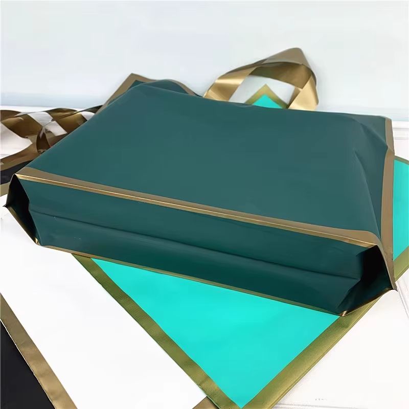 50 pcs Customized Logo Tote Bags with Gold Edge – Party Favor & Shopping Packaging Bags
