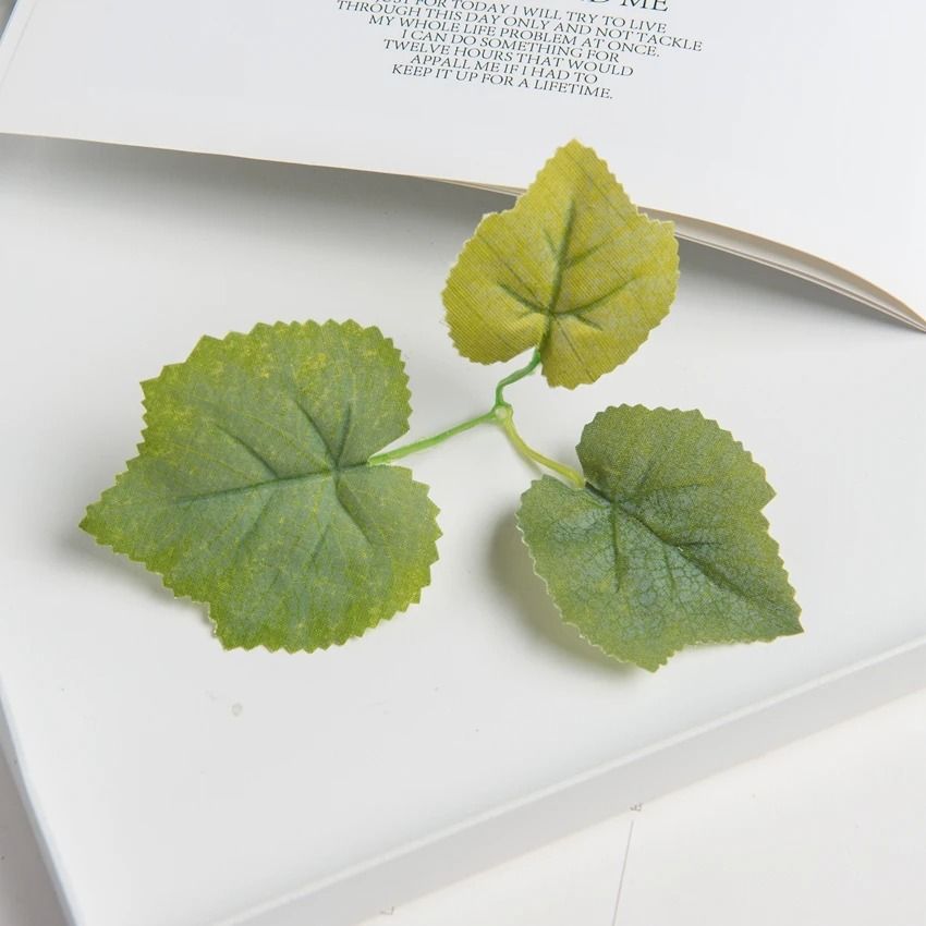 Artificial Grape Leaf Collection – High-Definition Botanical Texture Sculpture