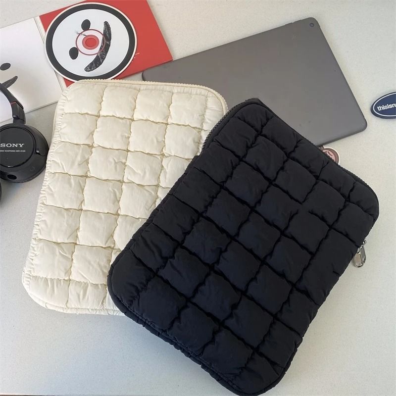Quilted Puffy Laptop Sleeve Padded Protective Laptop Carrying Case