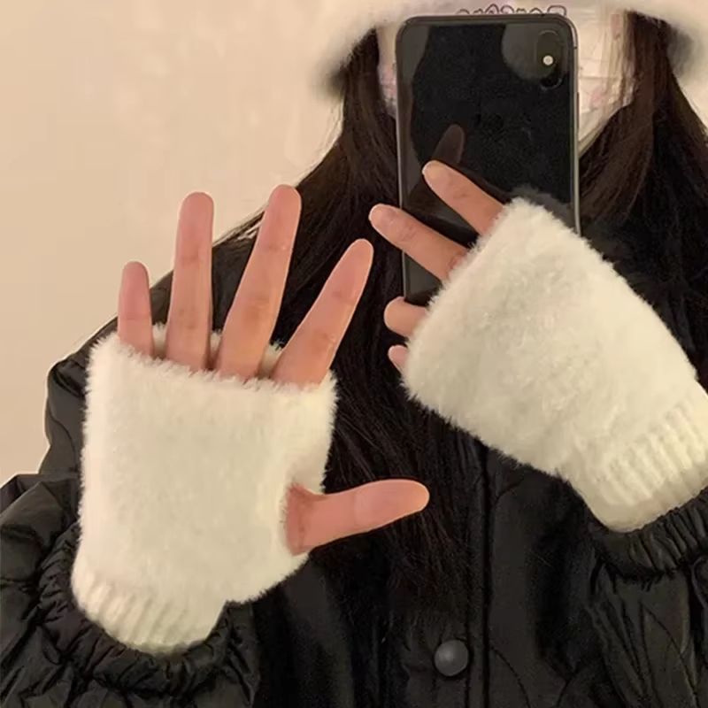 Women's Windproof Knitted Half Finger Gloves