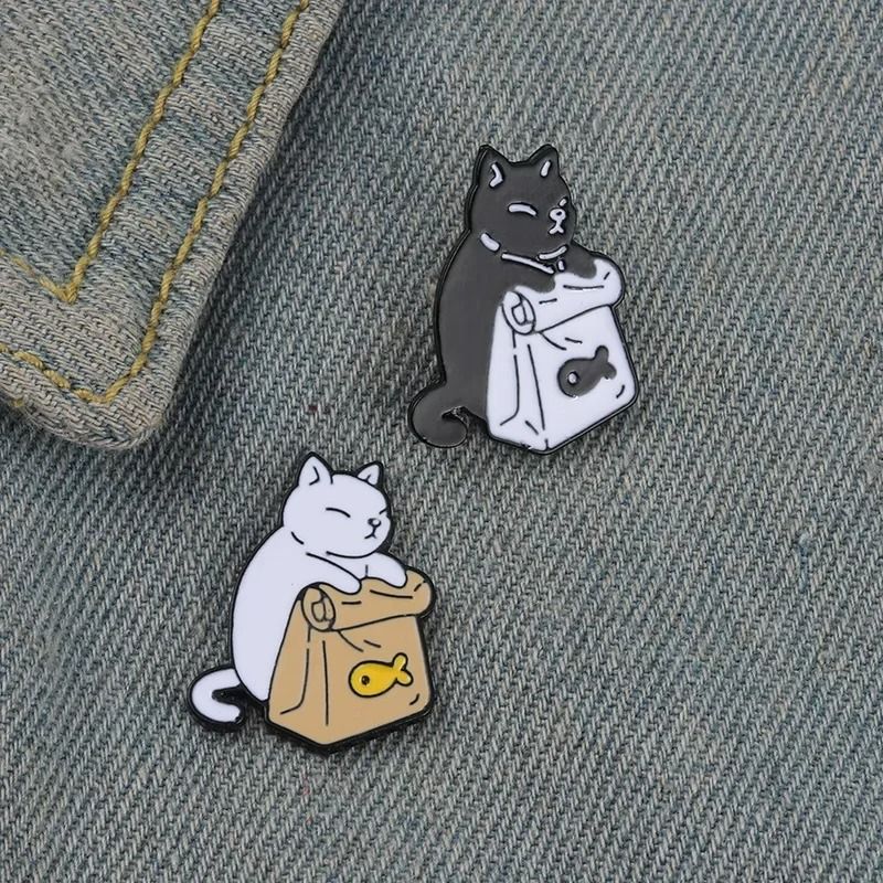 Cute Cat Brooch Pin Set Cartoon Animal Lapel Badge