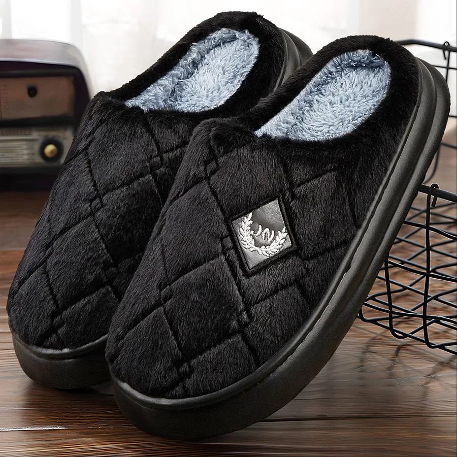 Mens Cozy Furry Plaid House Slippers Plush Warm Indoor Shoes with Memory Foam and Non Slip Sole